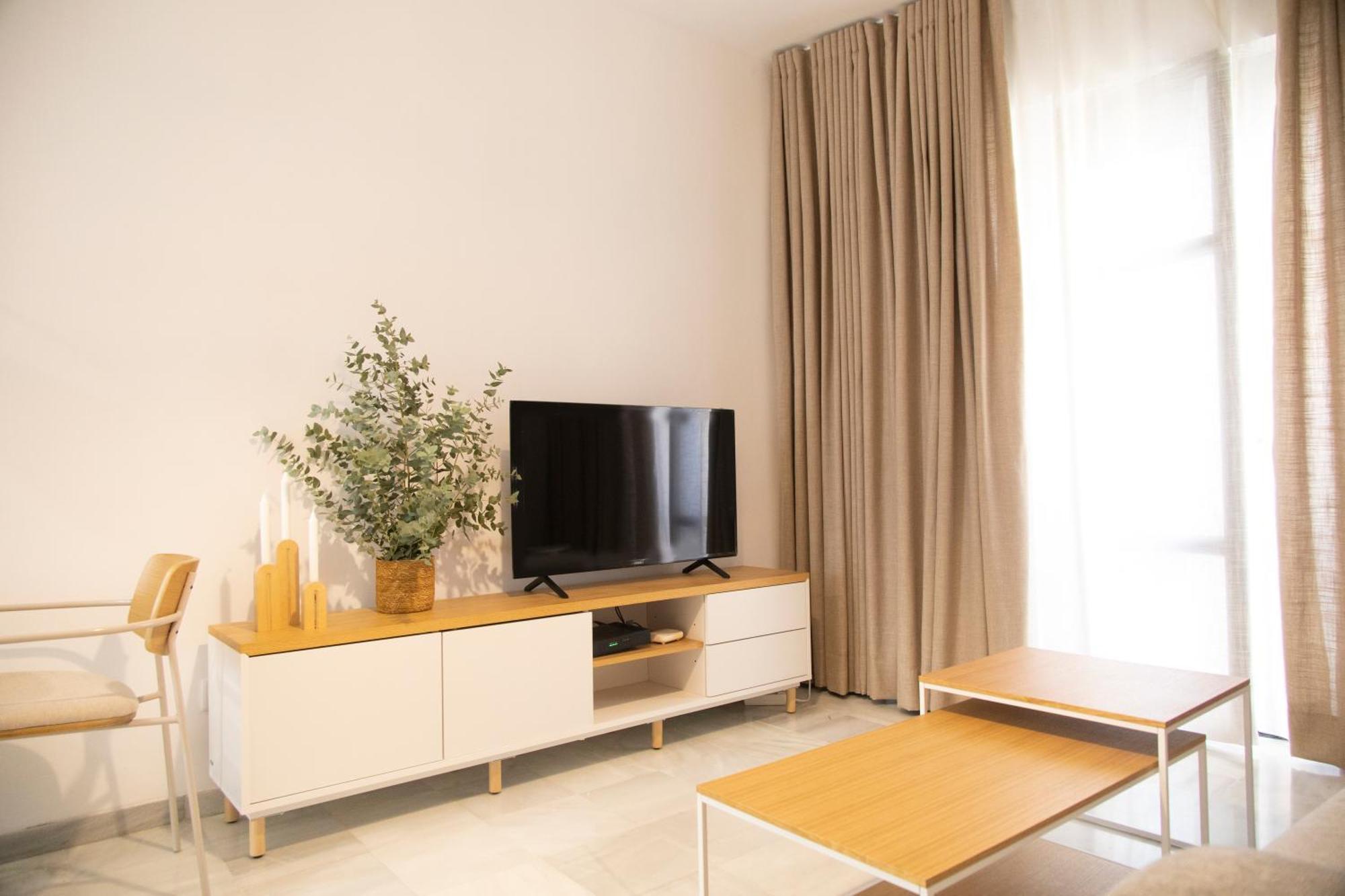 Reyes Catolicos II Suite Apartment Seville Exterior photo