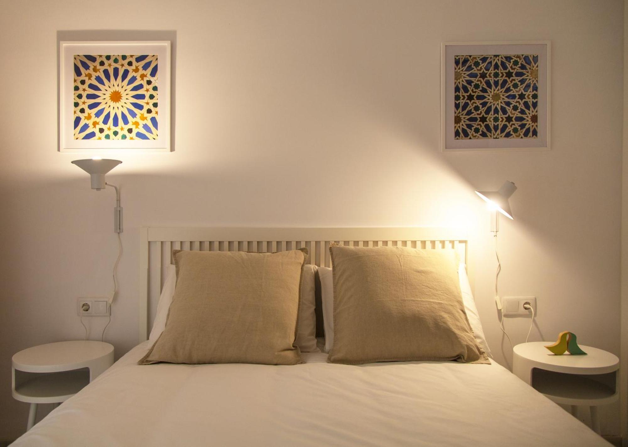 Reyes Catolicos II Suite Apartment Seville Exterior photo