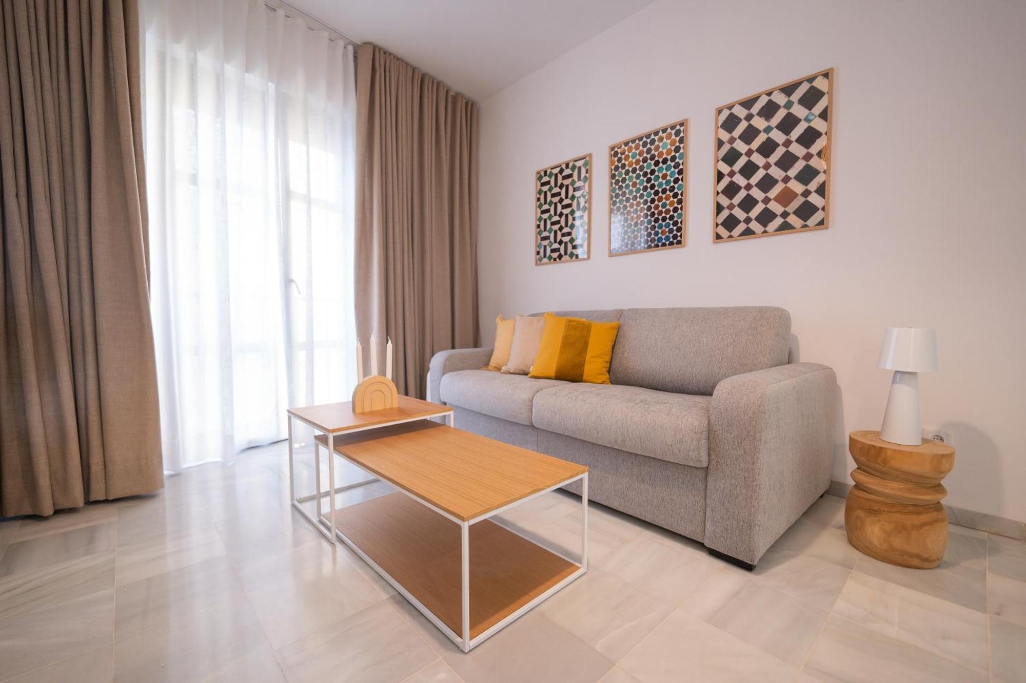 Reyes Catolicos II Suite Apartment Seville Exterior photo